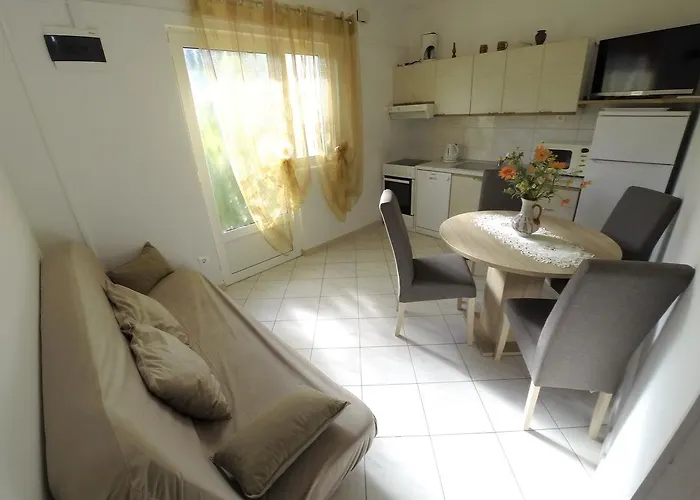 Apartment Ljiljana