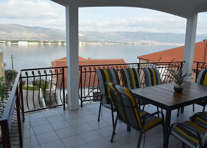 Ljiljana Apartment